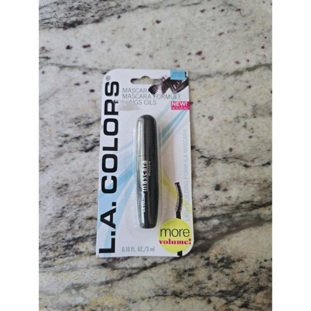 Mascara LA colors very black‎ new in package